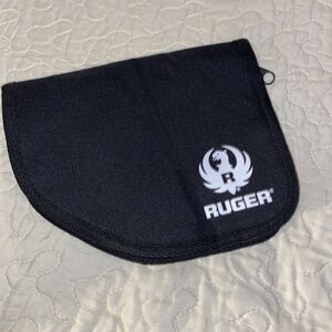 Factory Ruger Subcompact Semi-automatic LCP .380 Zippered Black Soft Pistol Case
